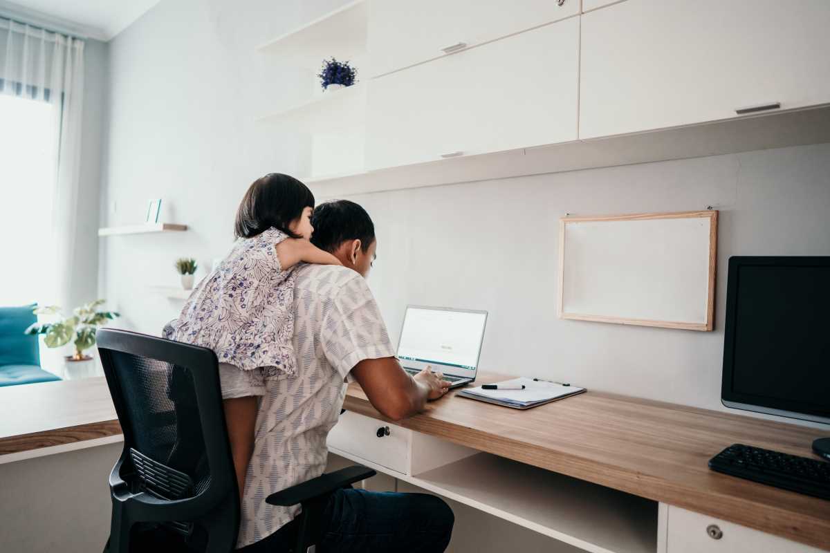 Implement Smart Strategies to Balance Study and Family Time